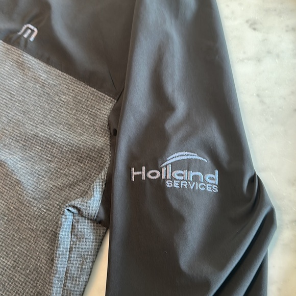 Travis Mathew Jacket size L - Picture 3 of 3